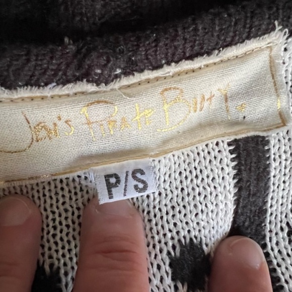 Jen’s Pirate Booty V Neck Double Layer Sweater S Black and White - Picture 3 of 3